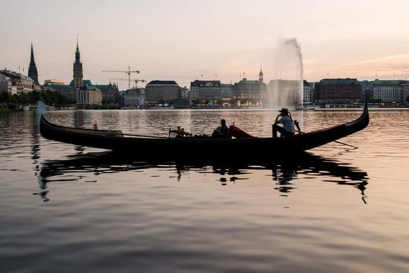 Hamburg Alster Lake romantic Tour in a Real Venetian Gondola - From the Binnenalster to the Alsterarkaden