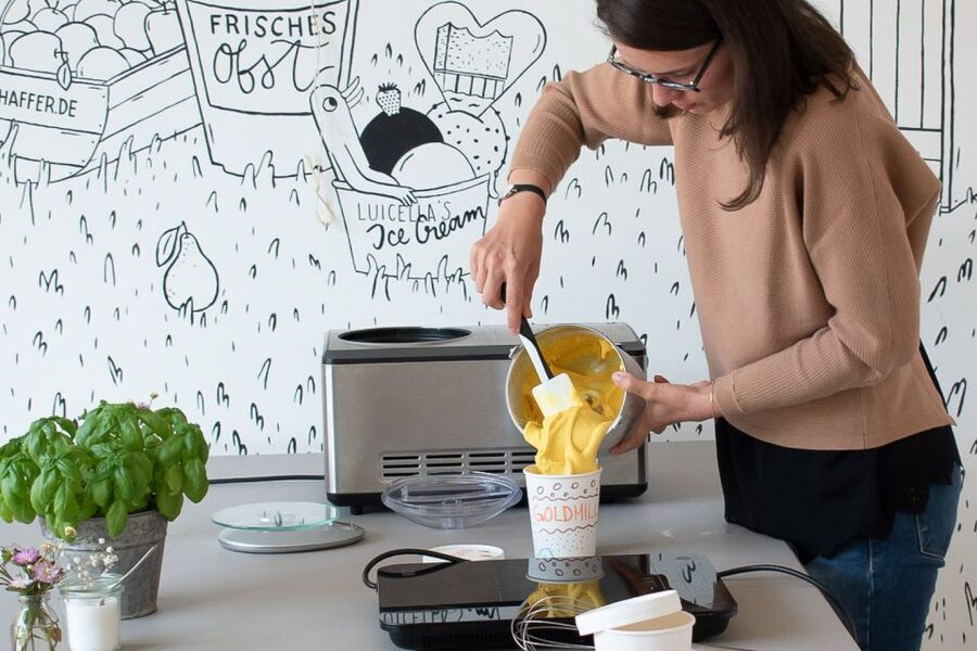 Hamburg: Ice-Cream Workshop - Starting at Luicella’s on Osterstraße