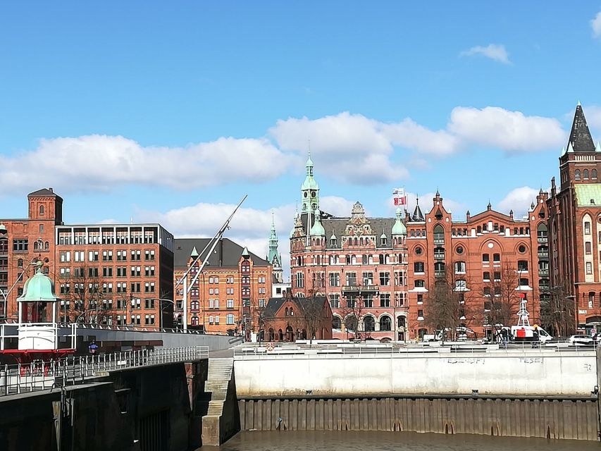 Hamburg: Private 3-Hour Guided Car Tour - Key points at a glance