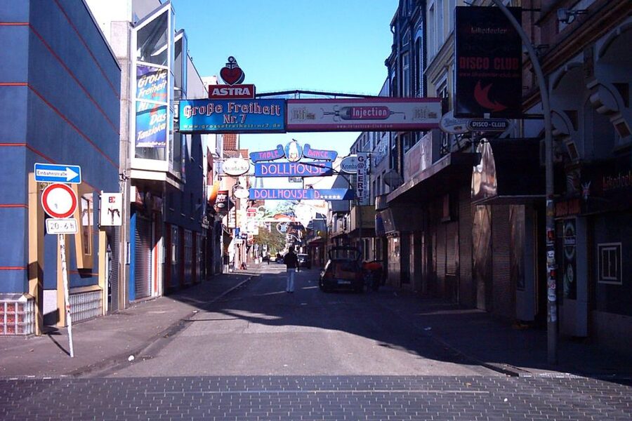 Hamburg: Private 75-Minute Tour of St. Pauli - Why St. Pauli deserves more than a quick nighttime look