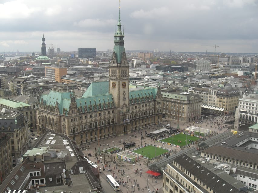 Hamburg: Private - Town Hall, Speicherstadt, Elbphilharmonie - St. Nikolai Memorial and Hamburg’s wartime scars