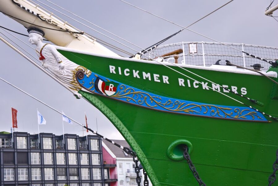 Hamburg: RICKMER RICKMERS Museum Entry Ticket - Starting at Landing Bridge 1 in Hamburg’s Port
