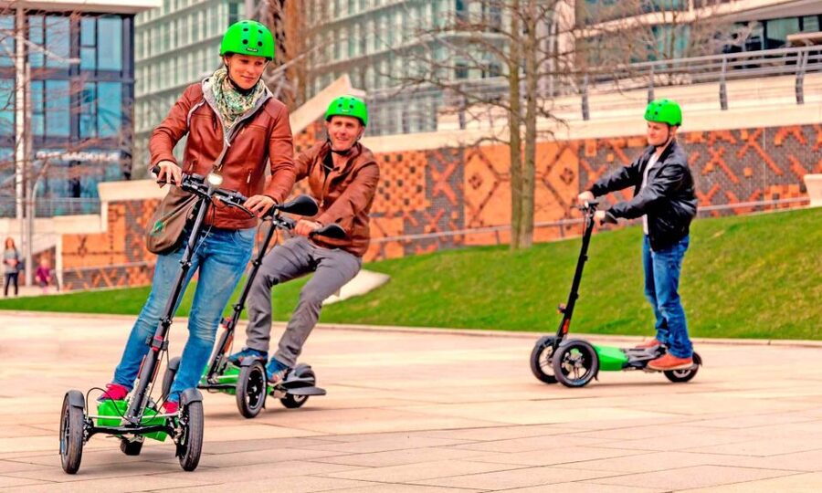 Hamburg: Sightseeing Tour with 'Scuddy' - Lohsepark, HafenCity’s green break