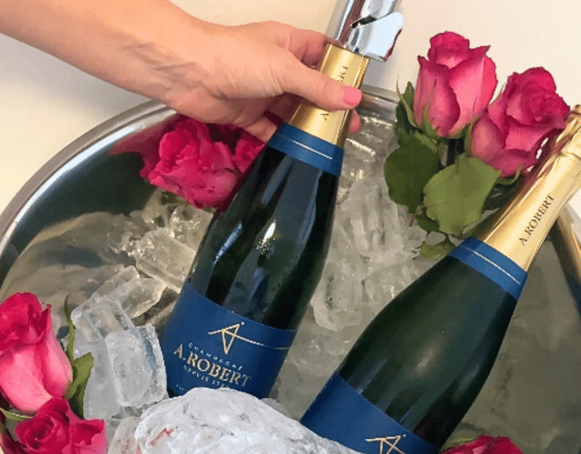 Hamburg: Skin Care Workshop with Champagne - Mixing Oils, Fats, and Essential Scents