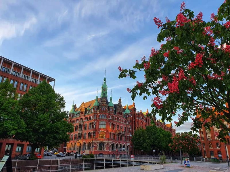 Hamburg: Speicherstadt, HafenCity + Elbphilharmonie Tour - Is $23 good value for two hours?