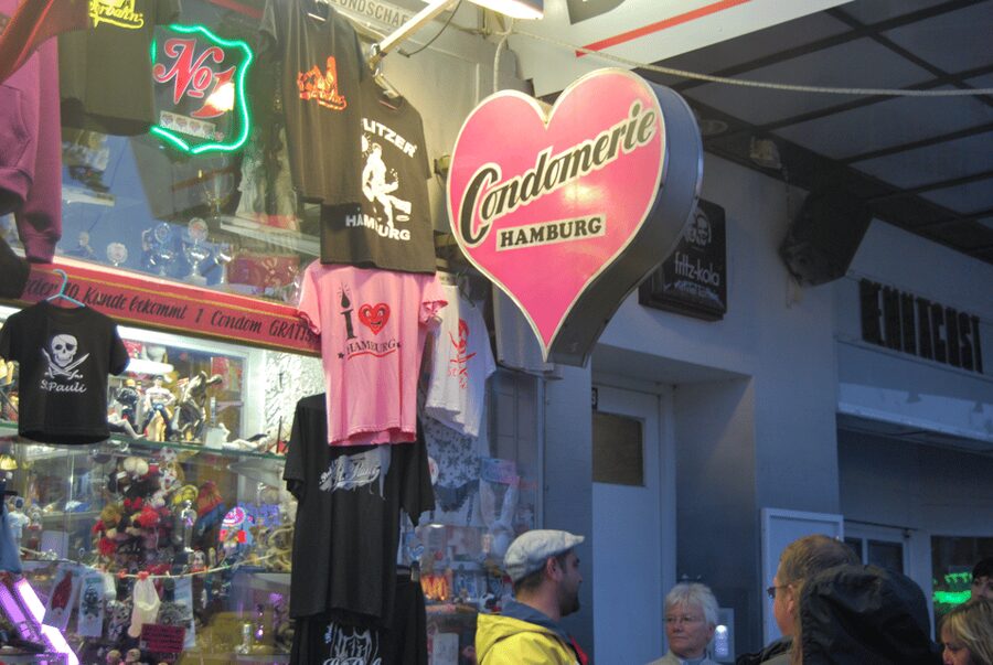 Hamburg: The Ultimate Sex, Drugs, and Hotdog Tour - Practical details that affect your evening