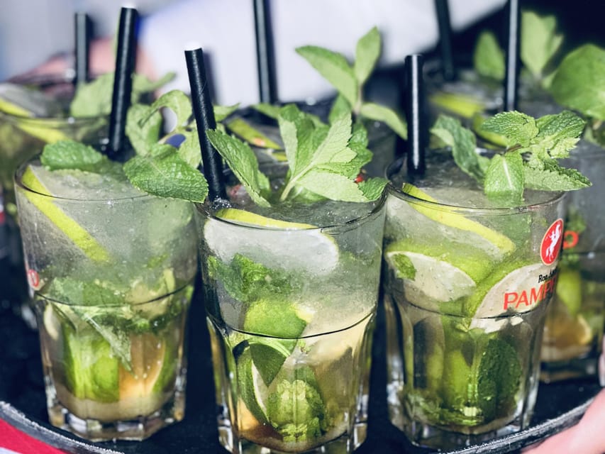 Hannover: Private pub crawl with insider-guide & free shots - Stop three: the main social stretch