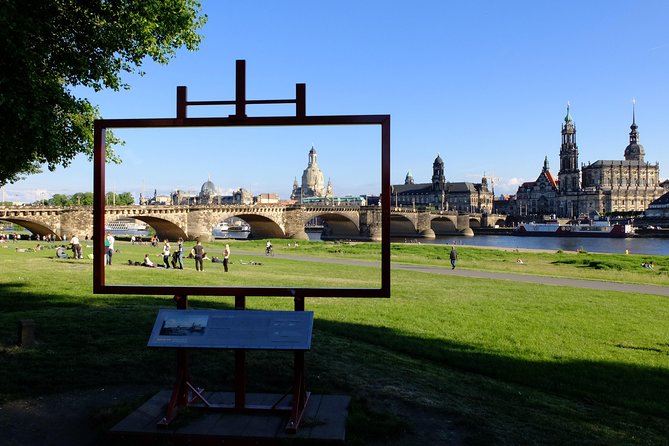 Historic Dresden Private Walking Tour - What the private format changes