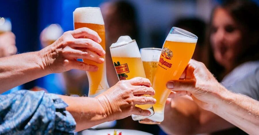 Hops and malt in Stuttgart - Starting at Calwer Passage with a small glass in mind