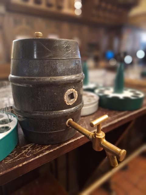 Informative and fun brewery tour in German, public - Who will enjoy this brewery walk most?
