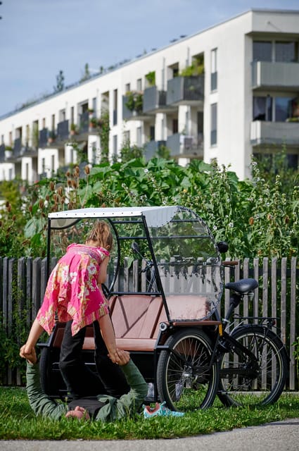 Munich: Day-rent rickshaw and explore Munich yourself - The price and who gets good value
