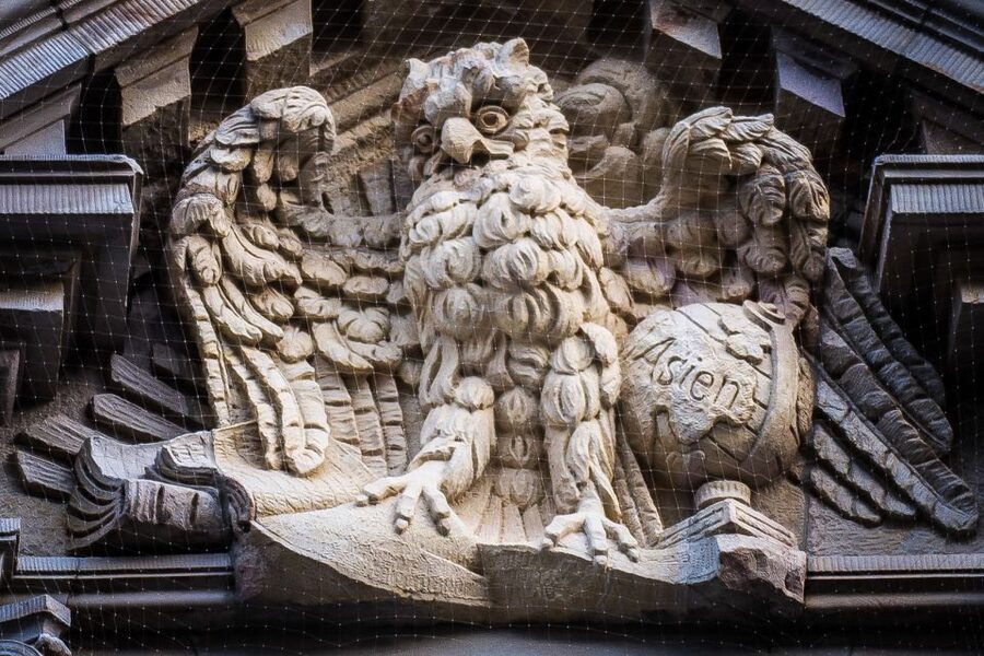 Munich - Illuminati & other Secret Societies, Tour in German - Frauenkirche and symbols most people miss