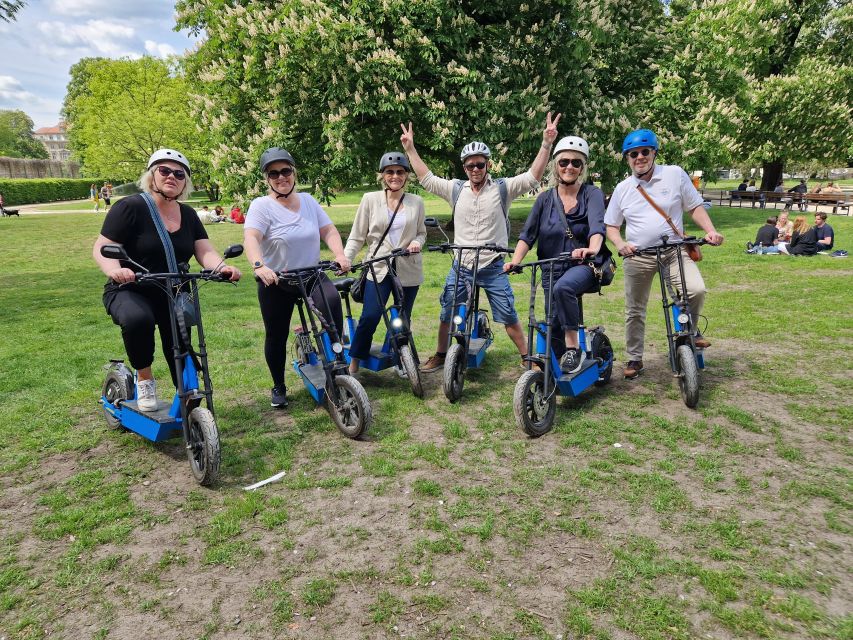 Munich: Top Sights Guided E-Scooter Tour - The English Garden and Chinese Tower