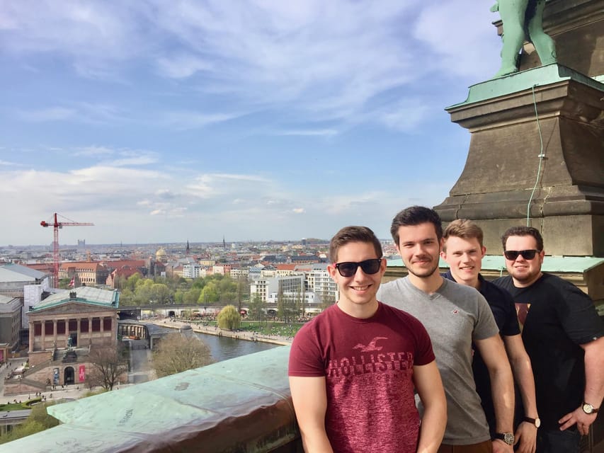 Private Taxi Tour through Berlin Extended & Relaxed ca 6-8h - Choosing between Currywurst, coffee, and a proper lunch