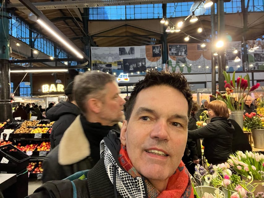 Private Taxi Tour through Berlin Extended & Relaxed ca 6-8h - How much Berlin can you really see in seven hours?