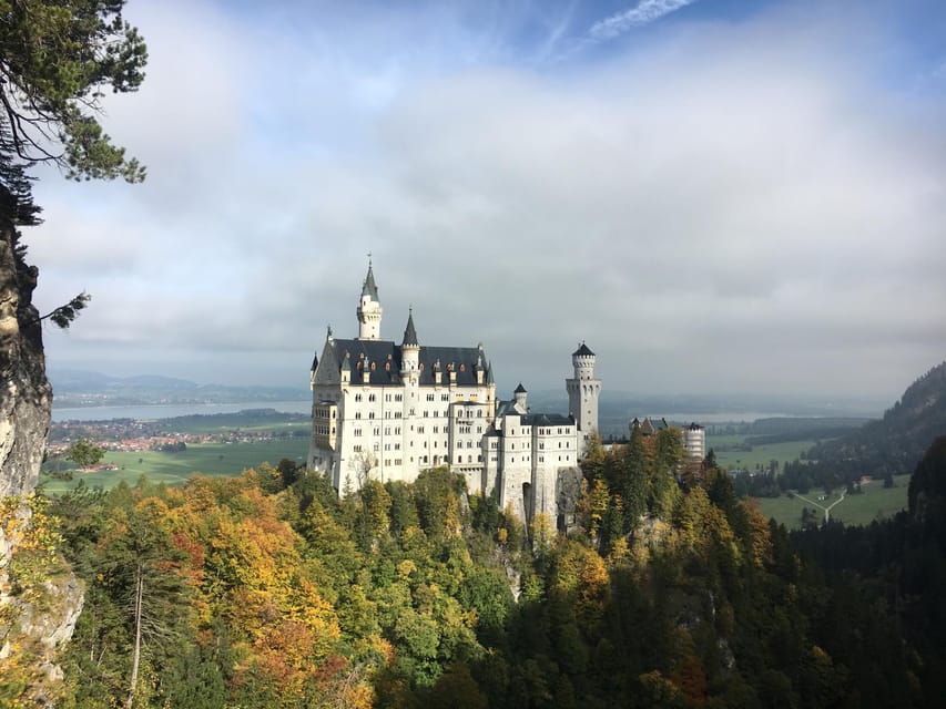 Private tour to Neuschwanstein castle from Munich - Neuschwanstein Castle and Mary’s Bridge