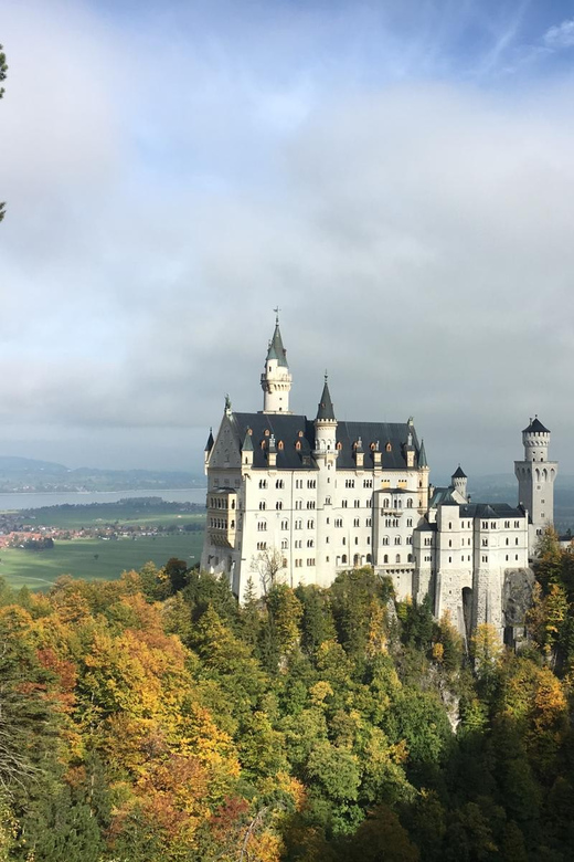 Private tour to Neuschwanstein castle from Munich - Is $583 per person a fair price?
