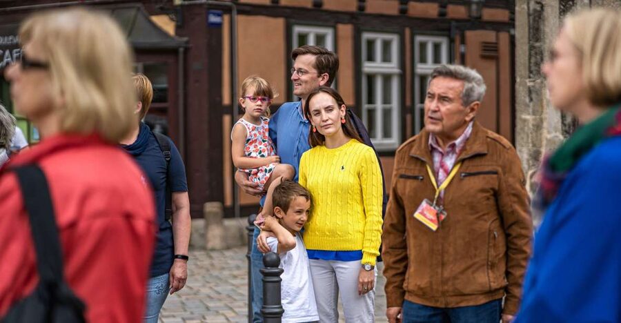 Quedlinburg: Guided City Highlights Walking Tour - Reading the Timber-Framed Streets