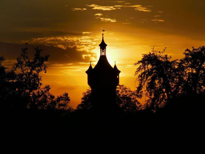 Rothenburg: Private Night Watchman Tour - Practical timing, clothing, and accessibility