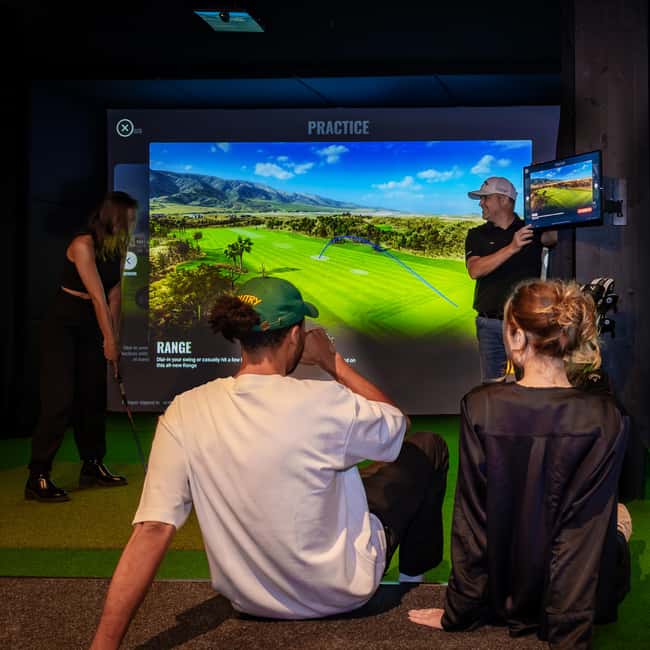The Ultimate Berlin Golf Bar for Groups, Games & Good Times - Key points to know before you book